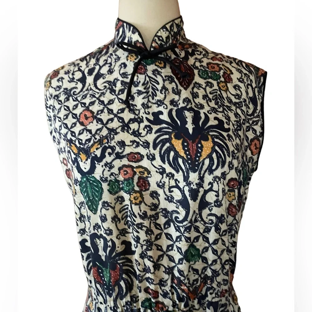 1970s Floral Fit & Flare Dress - Picture 2 of 6